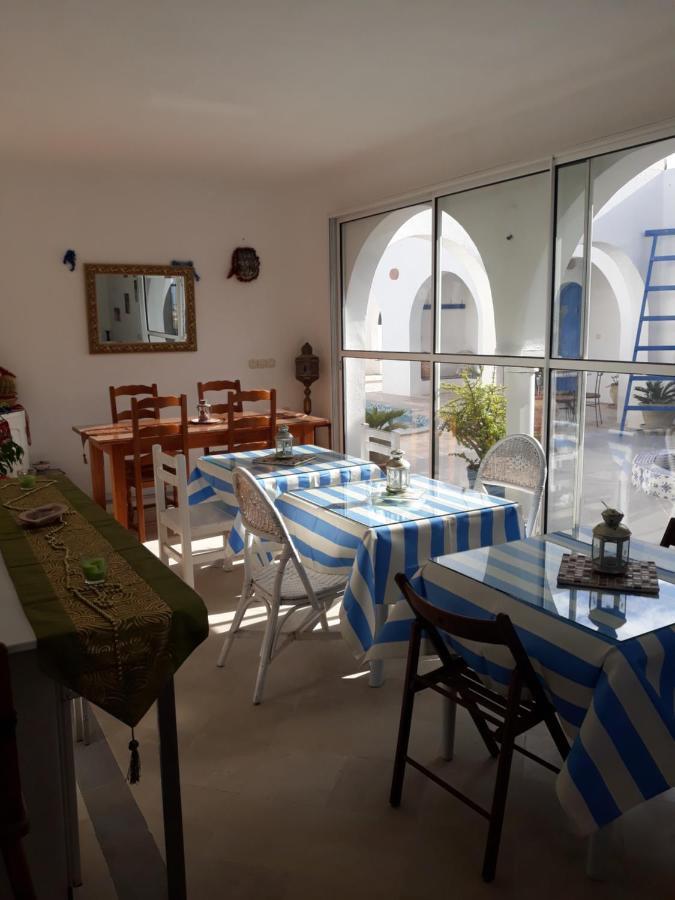 Bed and Breakfast Dar Chick Yahia Ile De Djerba Mezrane Exterior foto