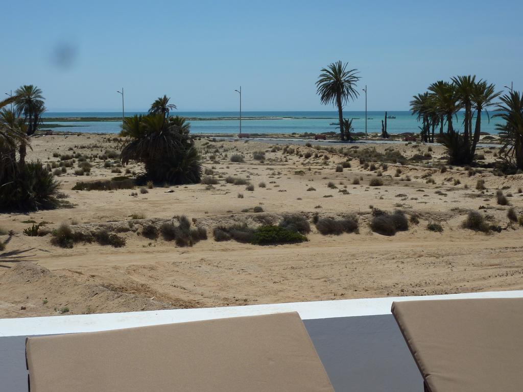 Bed and Breakfast Dar Chick Yahia Ile De Djerba Mezrane Exterior foto